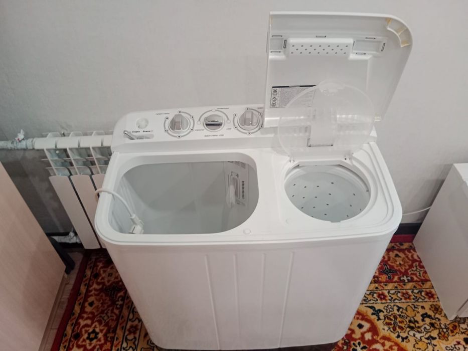 Продам стиральную машинку (полуавтомат)