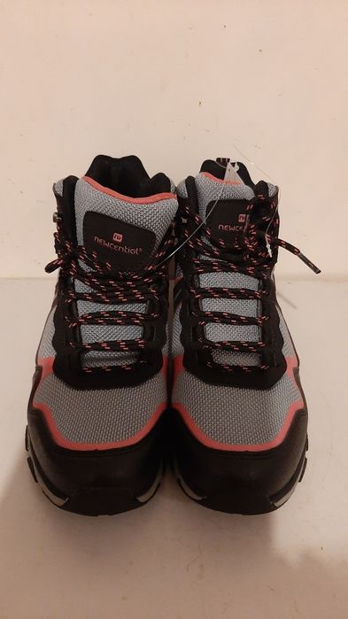 НОВИ  ! Дамски  Туристически  Обувки  - N 39 и 41