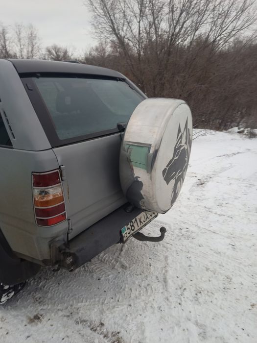 Опель фронтера 1995 г