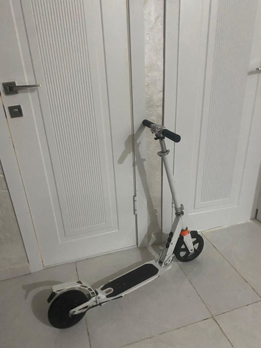 Электросамокат сатылады