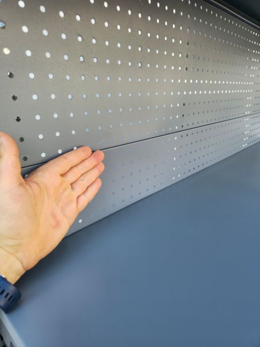 Нови стелажи за магазин супермаркет