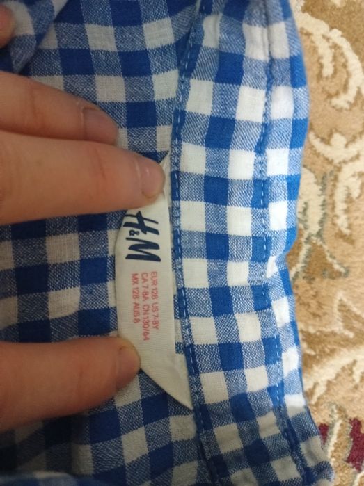 Продам комплект вещей на мальчика рост 128
