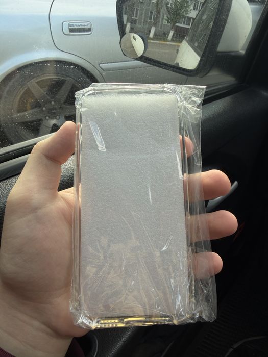 Iphone 17 Pro чехлы базовые
