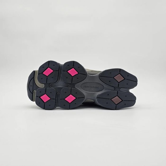 New Balance 9060 Burgundy нов модел 9060