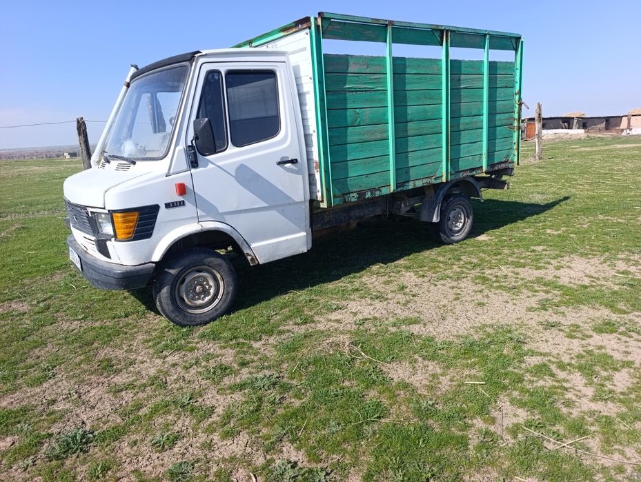 Мерседес бенс грузовой