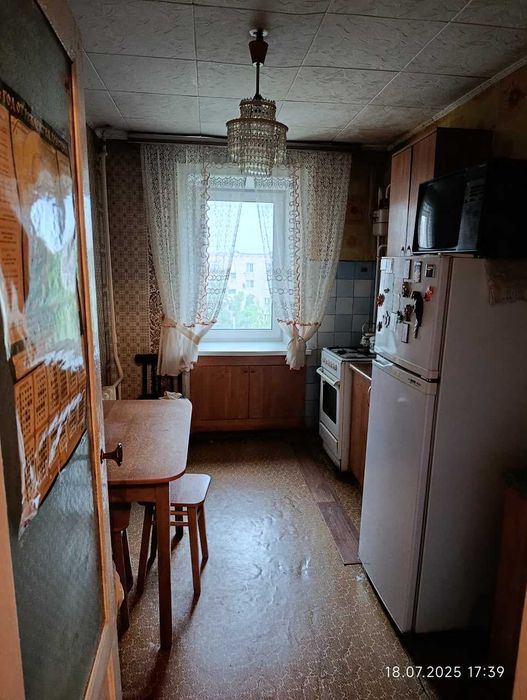Продам 2 комн новой планировки