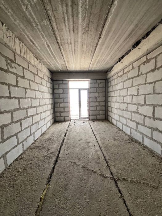 2 xonalik arzon sotiladi tezda