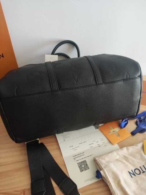 In stoc voiaj, geanta sport piele Louis Vuitton 1109.4