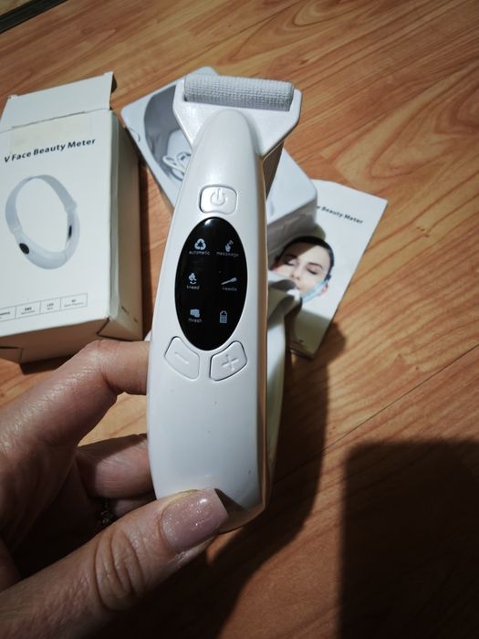 V Face Beauty Meter – лифтинг масажор за лице и V-line зона (двойна бр