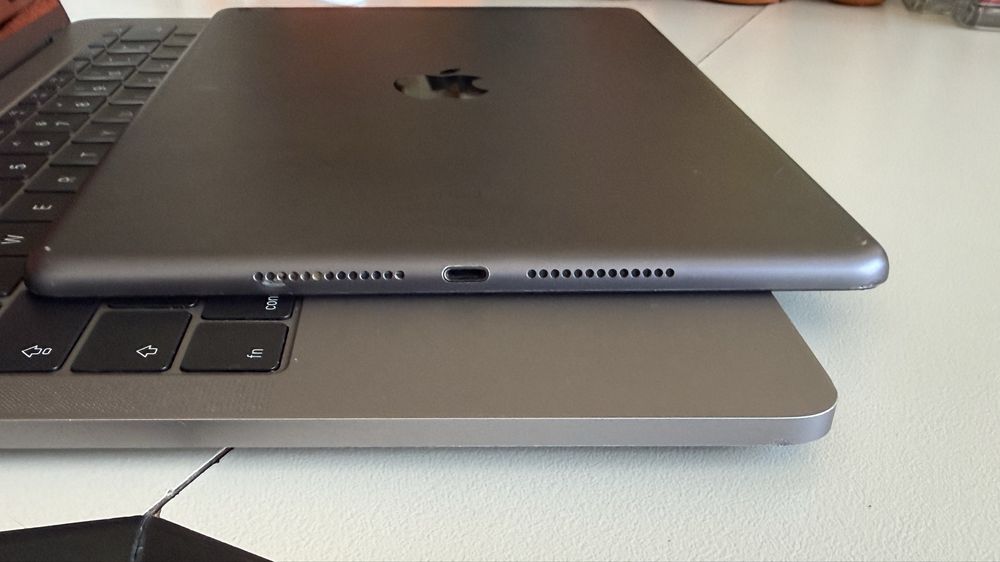 iPad 8th 2020 Wifi + Cellular