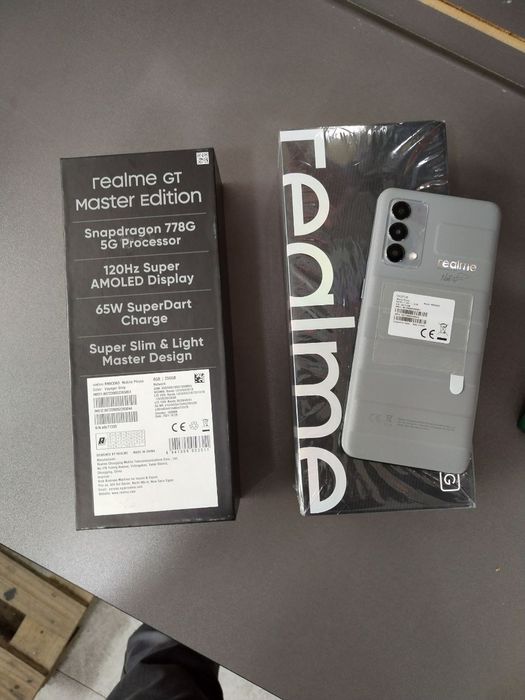 Realme Gt master edition 8+8/256 gb  karobka  dok ful komplekt radnoy