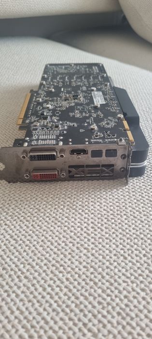 Placă video XFX Radeon