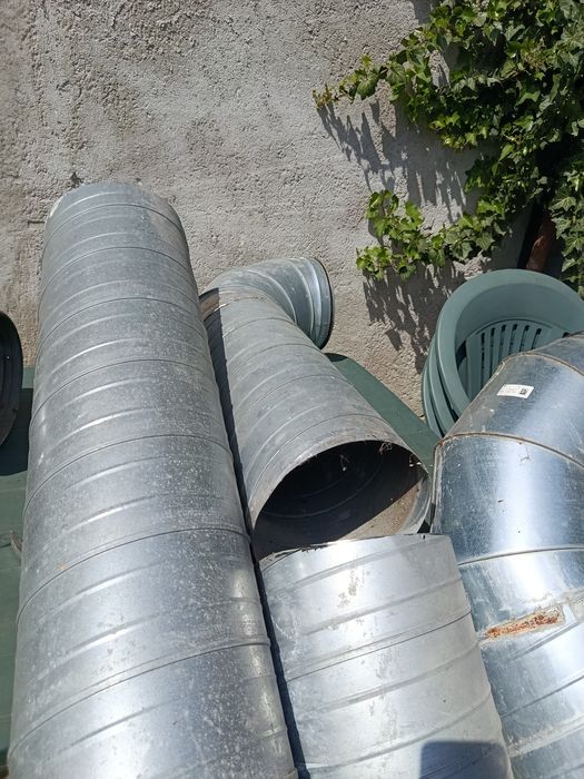 Vând tubulatura aerisire 250 mm