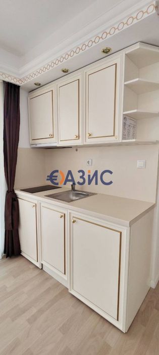 Продава се Двустаен апартамент в к.к. Слънчев бряг - 92 кв.м за 1794 €/кв.м - Снимка #10