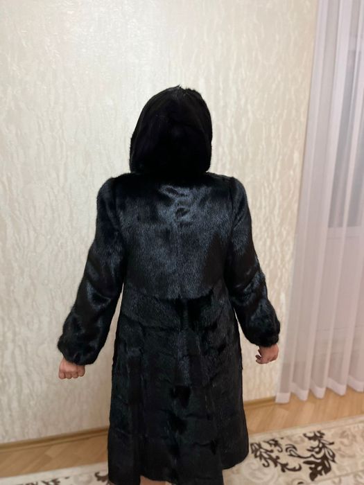 Прода шубу норковую р 46-48