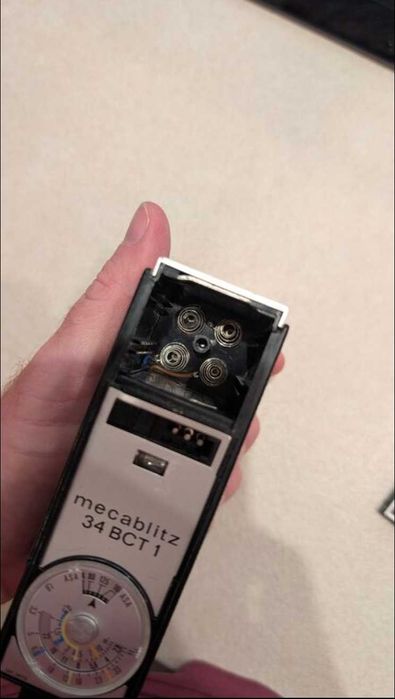 Светкавица Metz 34 BCT 1