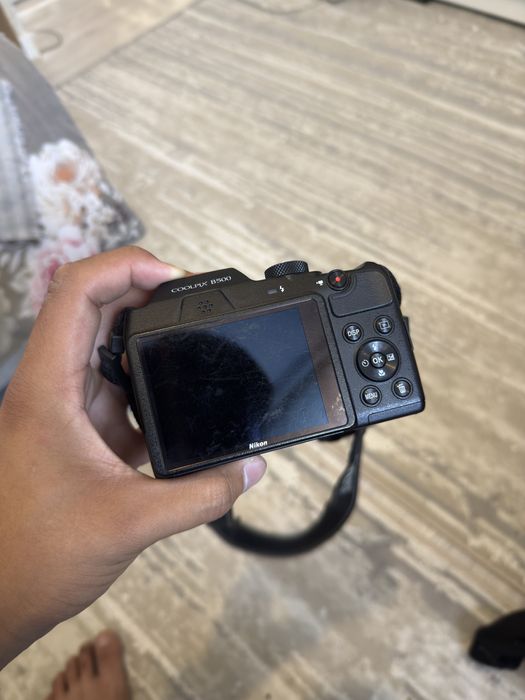 Nikon Coolpix b500