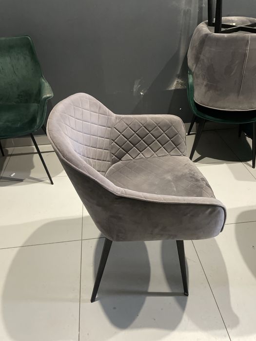 Стулья для заведений