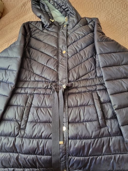 Дамско яке orsay, тъмносиньо на цвят, размер 42