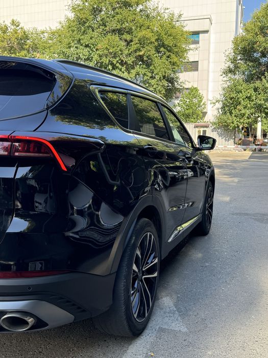 Jetour X70 plus sotiladi
