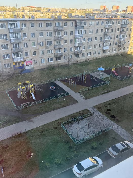 Продается квартира 3-комната мкр 6-86