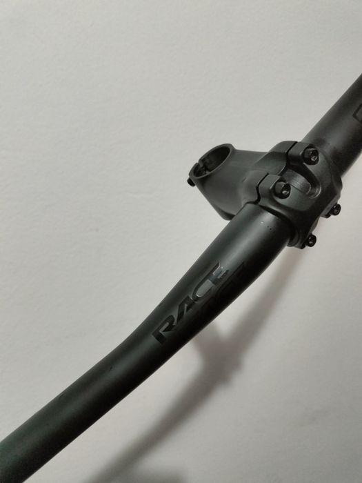 Карбоновый руль и вынос