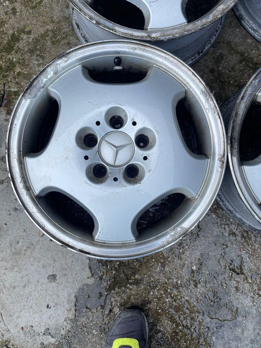 De vânzare 4 Jante Aluminium R-16 (țoli)originale Mercedes