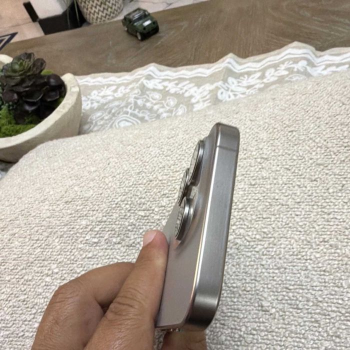 iPhone 15 pro negru 128g impecabil neverlocked