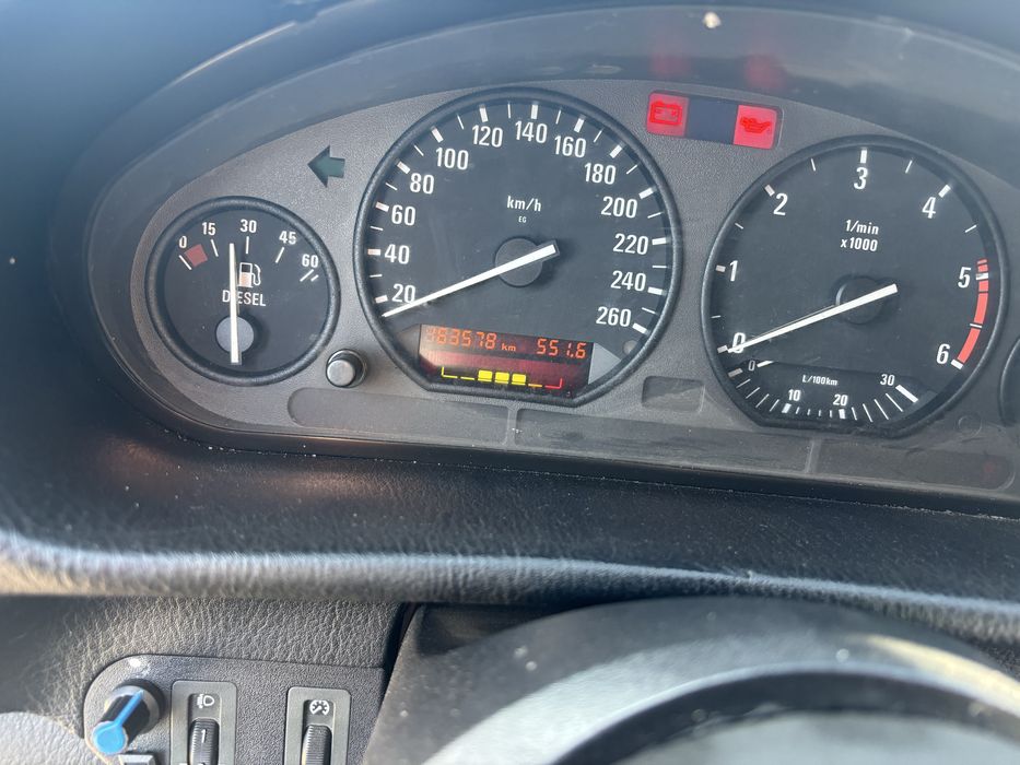 BMW 325 TDS седан