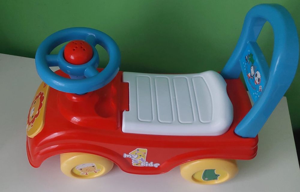 Masinuta Ride-on Fisher Price