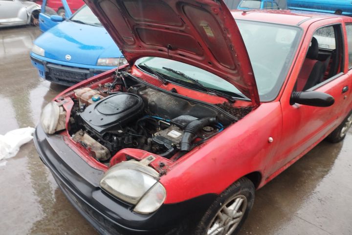 Ansamblu stergatoare parbriz volan pe stanga Fiat Seicento 2003