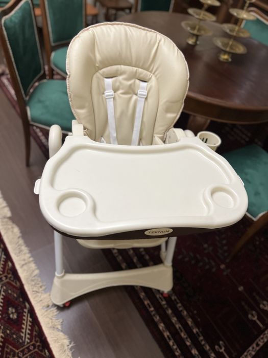 Стол кормления для детей