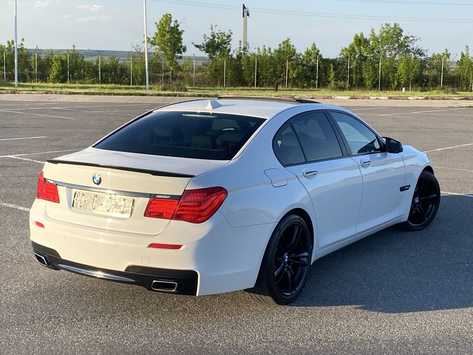 BMW 7 Series 2011 — imagine 3