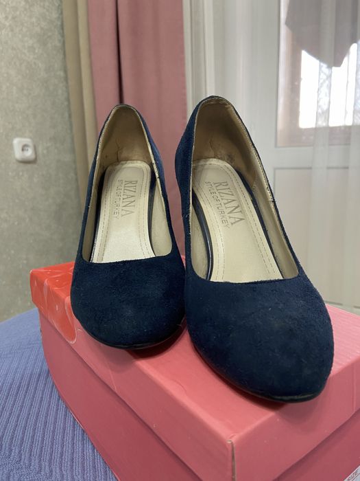 Продам туфли 35р