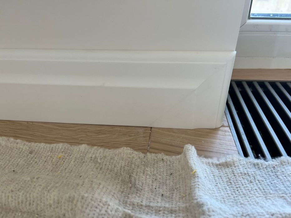 Установка плинтуса