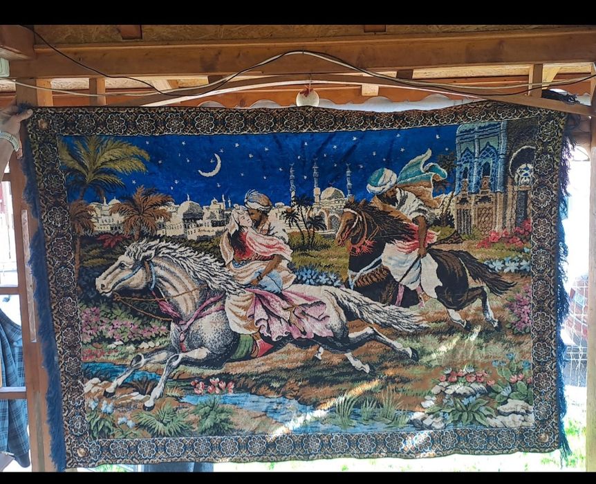 Vând carpetă "Răpirea din Serai"