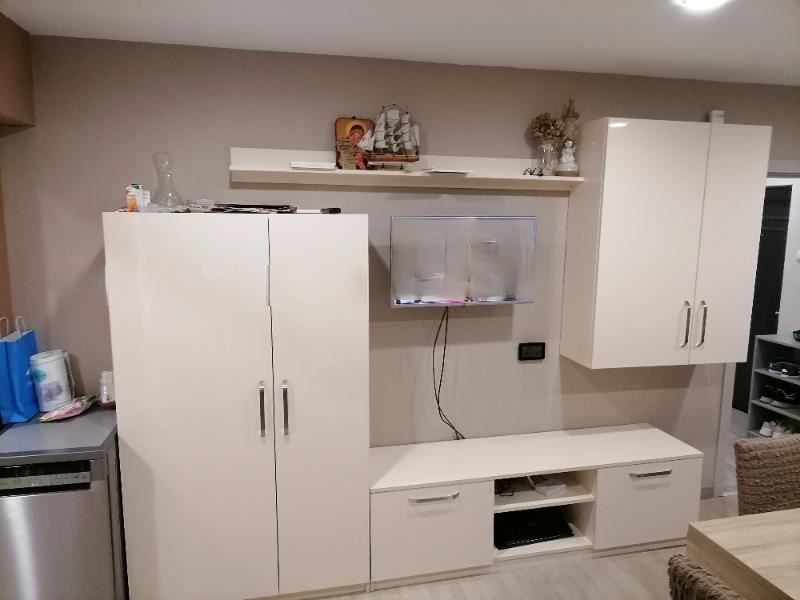 Двустаен апартамент! Обзаведен!