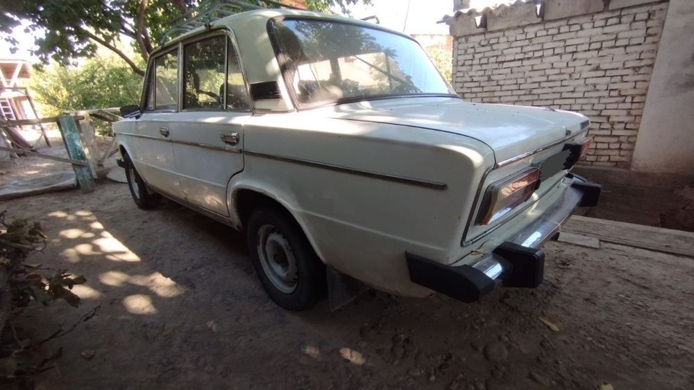 Продаю жигули 2106