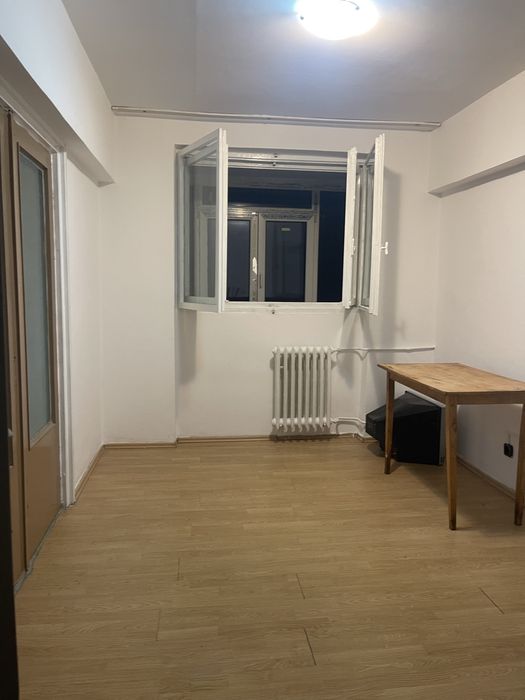Drumul Taberei Proprietar Apartament 3 Camere Decomandat