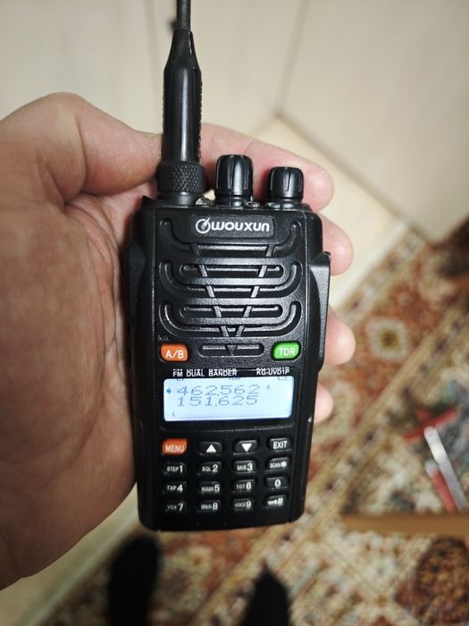 Рации 2 штуки в комплекте