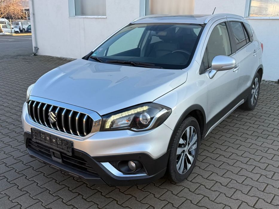 Suzuki S-Cross 1.6 AUTOMAT 4x4 FULL LED/Distronic/Piele/Trapa Panoramica/Carlig