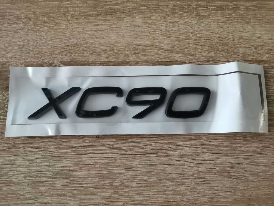 Volvo XC90 черен надпис