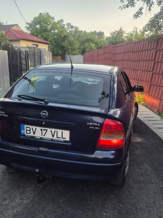 OPEL Astra 2004 — imagine 4