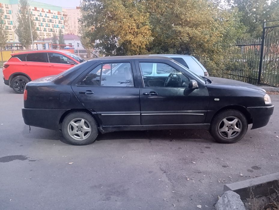 Продам машину cherry amulet a15