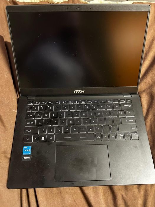 Лаптоп в отлично състояние – подходящ за работа обучение и някой игри