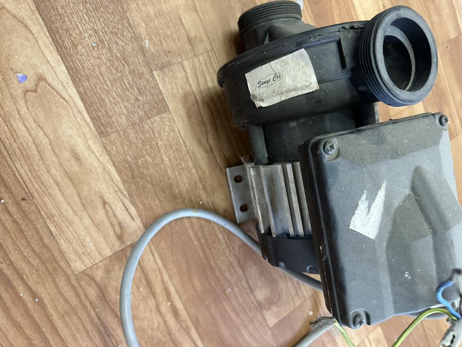 Мотор. Насос циркуляцонный