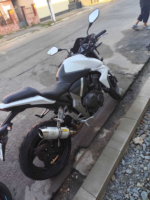 Vând Motocicleta Honda cb 1000r
