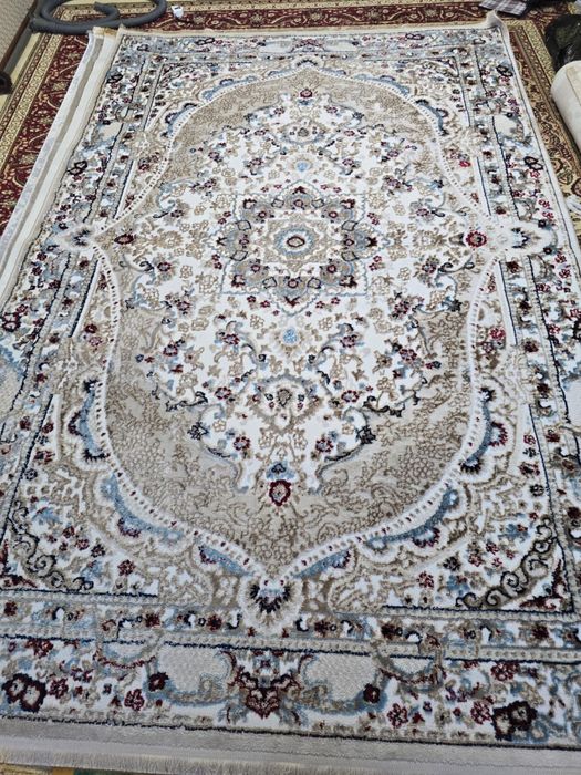 Ковры новые 3*2 метр