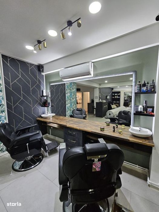 Spatiu comercial, 102 mp, salon de infrumusetare complet echipat
