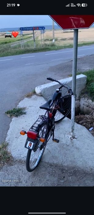 Vănd bicicleta cu motor în stare foarte buna